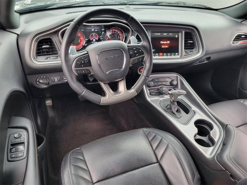 Used 2018 Dodge Challenger SRT Hellcat image 4
