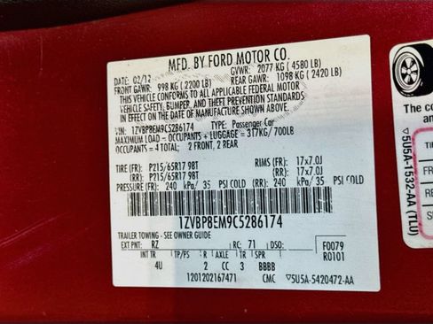 Used 2012 Ford Mustang Premium RWD image 31
