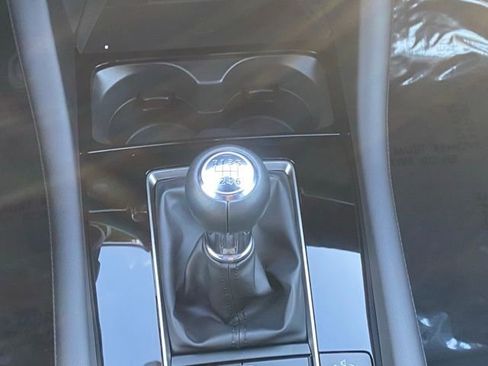 Used 2025 MAZDA MAZDA3 2.5 S Hatchback w/ Appearance Package image 14