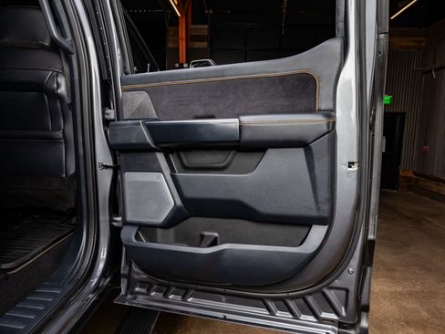 Used 2023 Ford F250 Platinum image 39