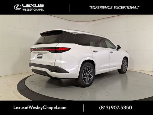 New 2026 Lexus TX 350 AWD image 3