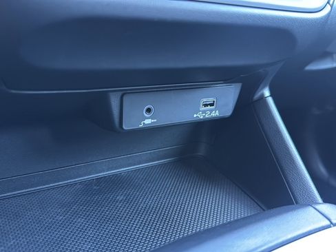 Certified 2025 Subaru Impreza 2.0i image 31