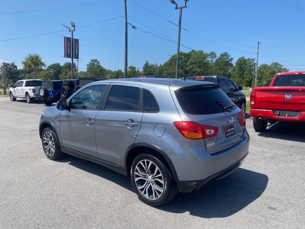 Used 2016 Mitsubishi Outlander Sport ES FWD image 3