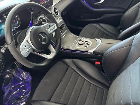 Used 2021 Mercedes-Benz C 300 Sedan image 4