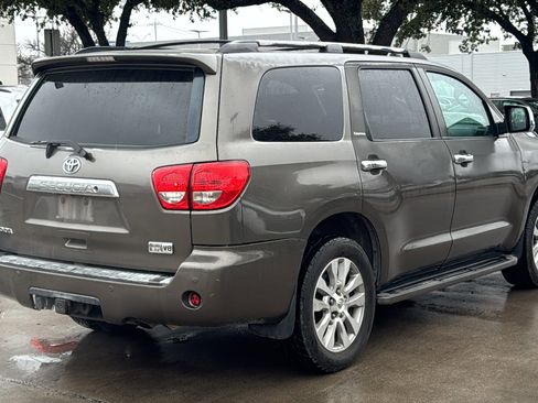 Used 2008 Toyota Sequoia Limited image 7