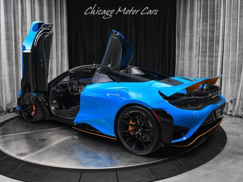Used 2022 McLaren 765LT image 44