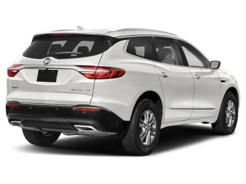Used 2020 Buick Enclave Essence image 3