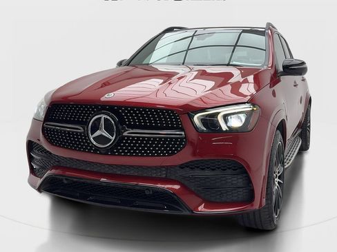 Used 2021 Mercedes-Benz GLE 350 w/ AMG Line Exterior image 4
