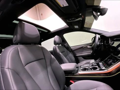 Certified 2026 Audi Q7 2.0T Premium Plus AWD/4WD image 11