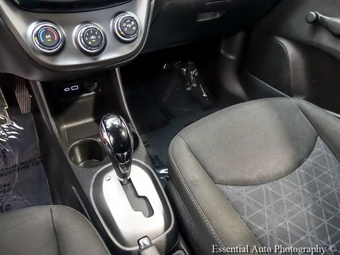 Used 2020 Chevrolet Spark LS FWD image 17