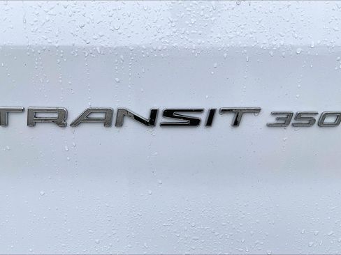 Used 2023 Ford Transit 350 XLT image 32