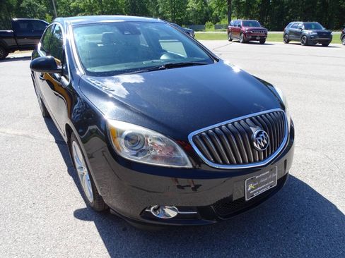 Used 2015 Buick Verano Convenience Sedan 4D FWD image 3