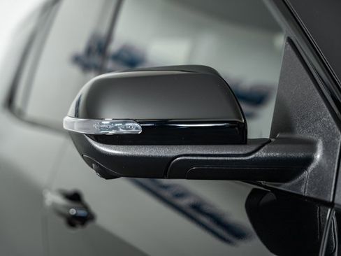 New 2026 Chevrolet Traverse RS w/ LPO, Floor Liner Package image 19