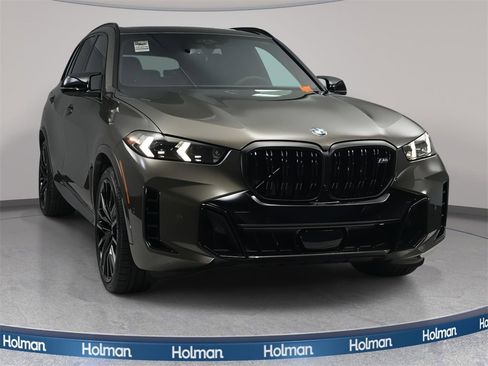 New 2026 BMW X5 M60i image 2
