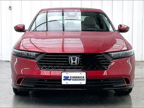 New 2025 Honda Accord EX-L image 3