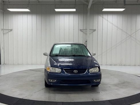 Used 2002 Toyota Corolla LE image 3