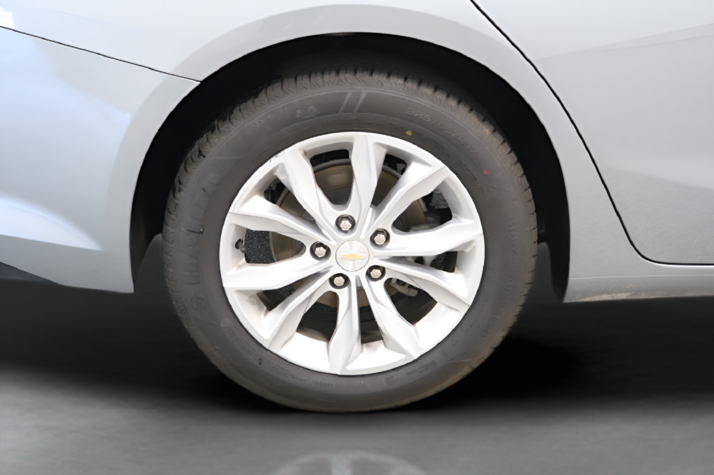 Used 2024 Chevrolet Malibu LT FWD image 30