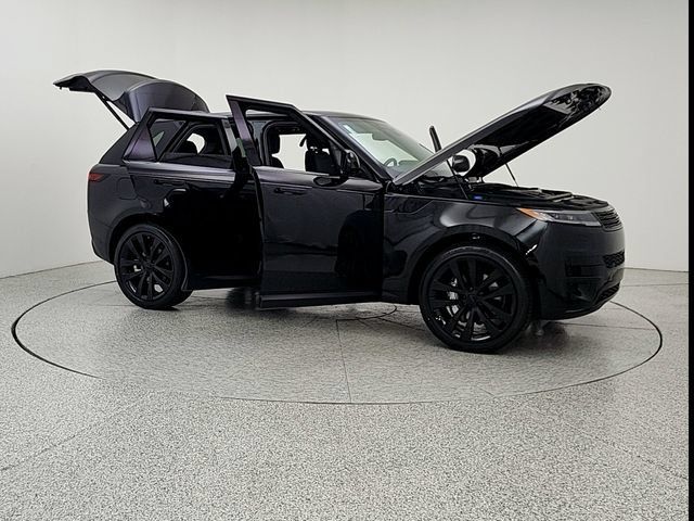 New 2026 Land Rover Range Rover Sport SE AWD/4WD image 10