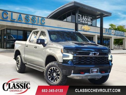 Used 2024 Chevrolet Silverado 1500 ZR2 w/ Technology Package image 1