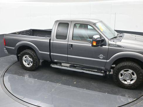 Used 2011 Ford F250 XLT w/ Chrome Pkg RWD image 27