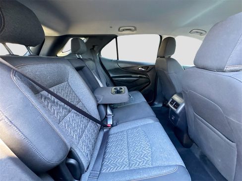 Used 2024 Chevrolet Equinox LT image 26