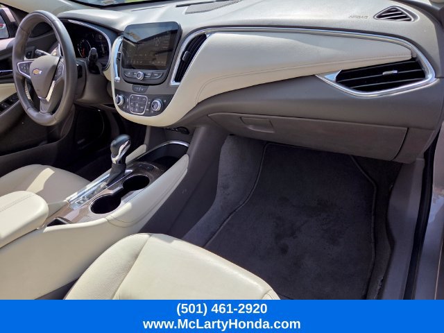 Used 2024 Chevrolet Malibu LT FWD image 17