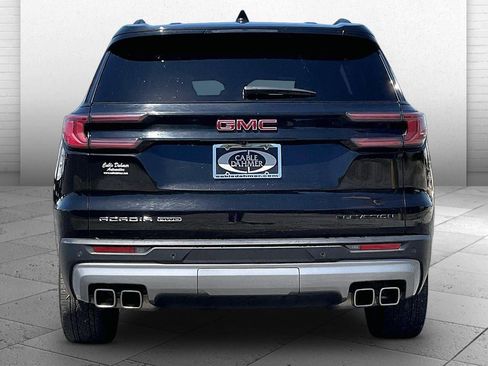 Used 2024 GMC Acadia Elevation AWD/4WD image 3