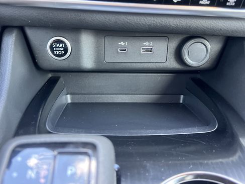 Certified 2023 Nissan Rogue SV w/ SV Premium B Package FWD image 6