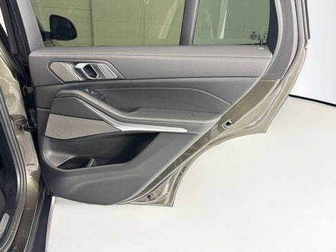 Used 2021 BMW X5 sDrive40i w/ Premium Package RWD image 26