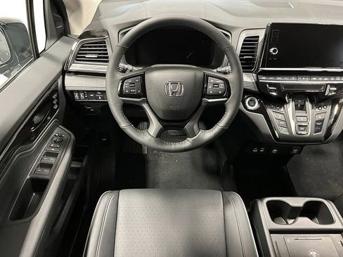 New 2026 Honda Odyssey Elite image 24
