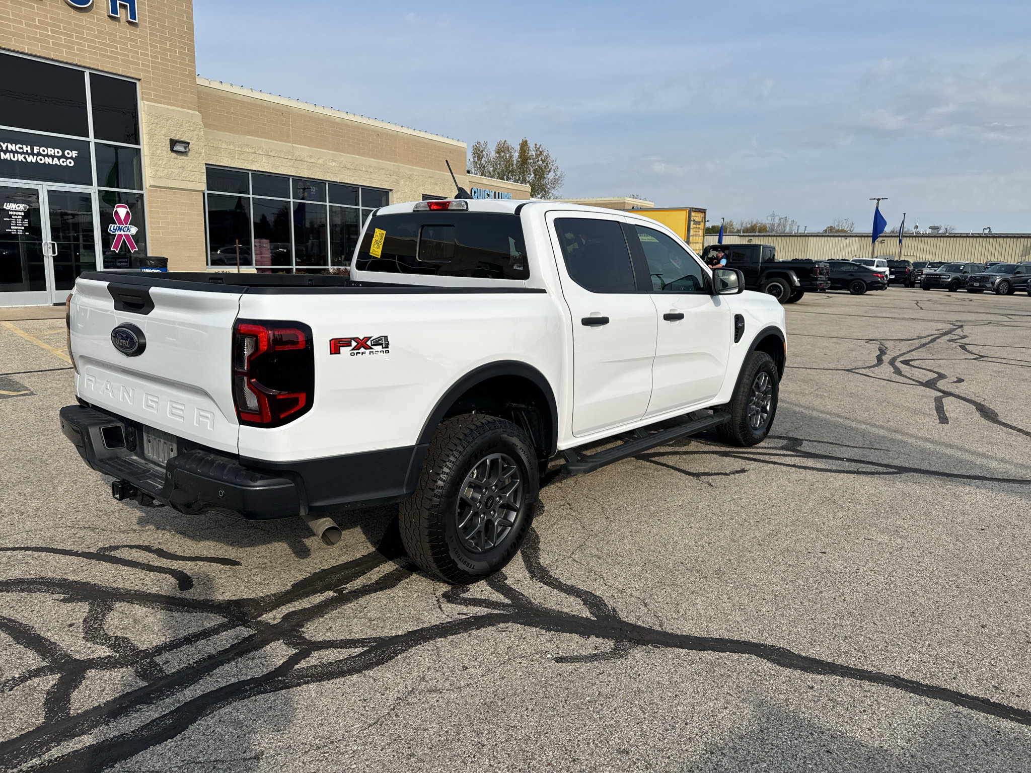 Used 2025 Ford Ranger XLT w/ FX4 Off-Road Package AWD/4WD image 5
