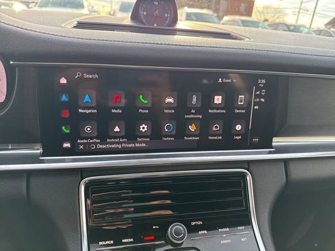 Used 2022 Porsche Panamera 4 Platinum Edition image 30