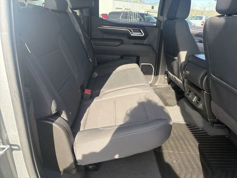 Used 2026 Chevrolet Silverado 1500 LT image 28