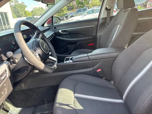 Used 2025 Hyundai Sonata SEL FWD image 10