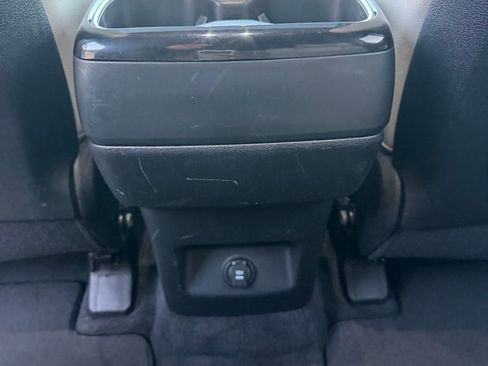 Used 2021 Kia Telluride EX w/ EX Premium Package image 12