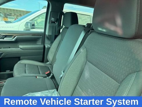 Used 2026 Chevrolet Silverado 1500 LT AWD/4WD image 17