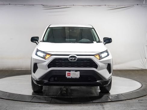 Certified 2022 Toyota RAV4 LE FWD image 7
