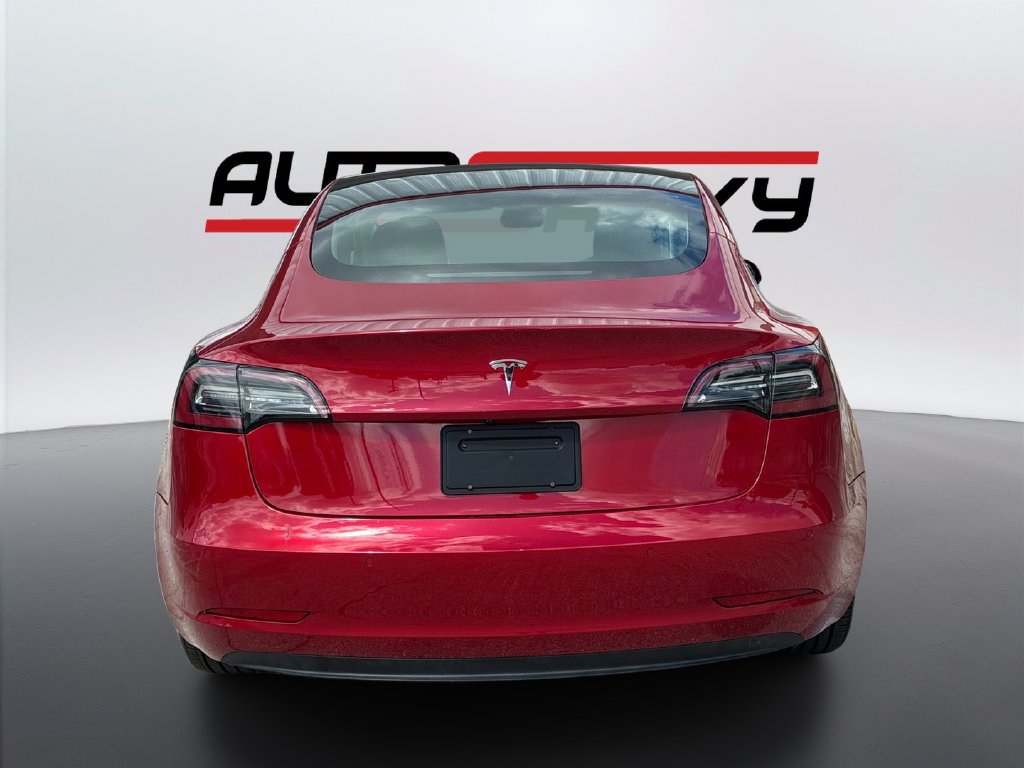 Used 2022 Tesla Model 3 RWD image 6