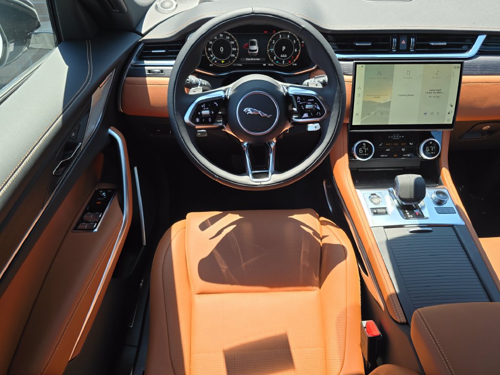 New 2026 Jaguar F-PACE R-Dynamic S AWD/4WD image 27