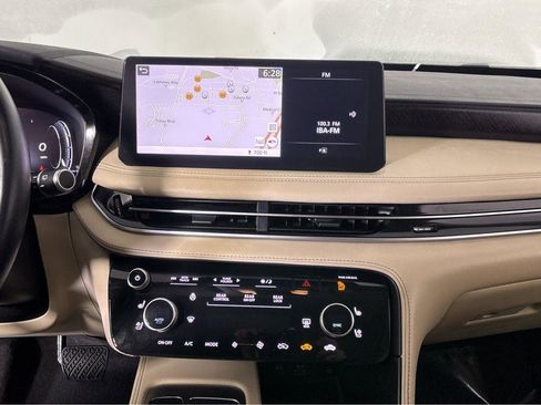 Used 2023 INFINITI QX60 Sensory w/ Vision Package image 27