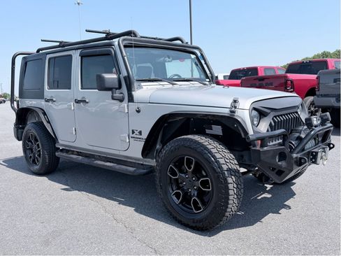 Used 2007 Jeep Wrangler Unlimited X AWD/4WD image 2