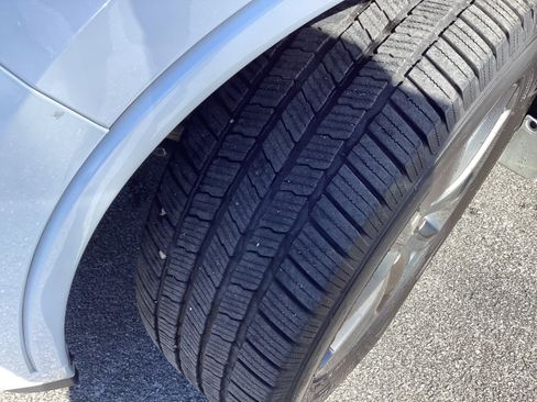 Used 2018 Dodge Durango GT AWD/4WD image 10