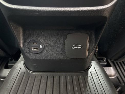 Used 2024 Ford Ranger XLT w/ Technology Package image 21