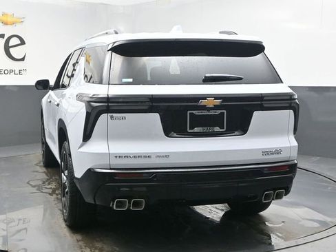 New 2026 Chevrolet Traverse High Country w/ LPO, Floor Liner Package image 14