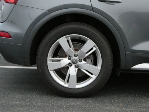 Used 2018 Audi Q5 2.0T Premium Plus w/ Premium Plus Package image 21