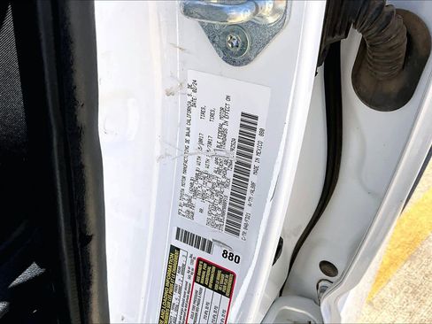 Used 2024 Toyota Tacoma TRD Off-Road AWD/4WD image 57