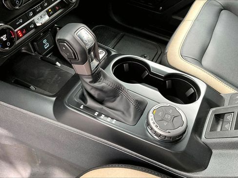 New 2025 Ford Bronco Big Bend image 8