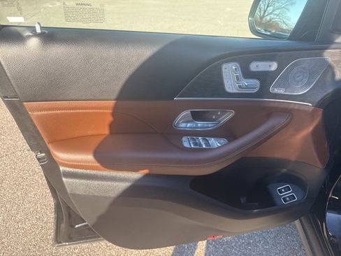 Used 2024 Mercedes-Benz GLE 450e 4MATIC image 21