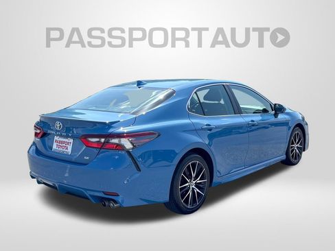 Certified 2023 Toyota Camry SE FWD image 7