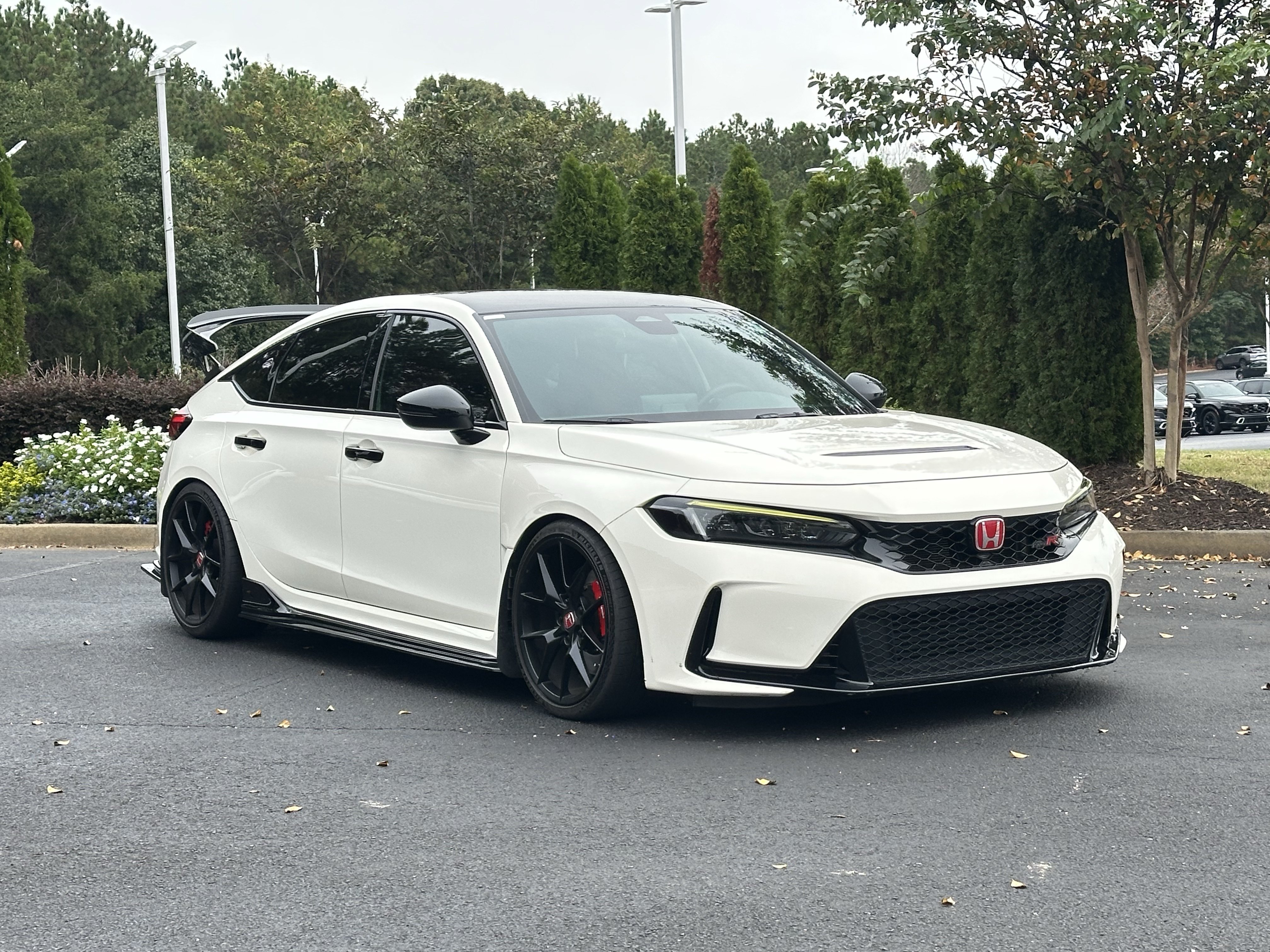 Used 2024 Honda Civic Type R image 2